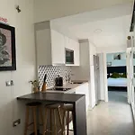 Nuevo Casco Antiguo, Playa Y Castillo *