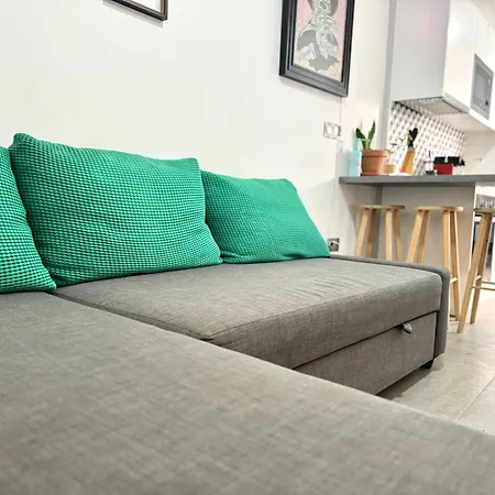 Nuevo Casco Antiguo, Playa Y Castillo * 阿利坎特